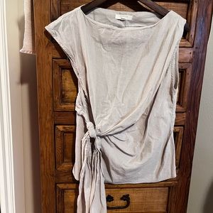 Women’s Grade & Gather Beige Linen/Cotton Top